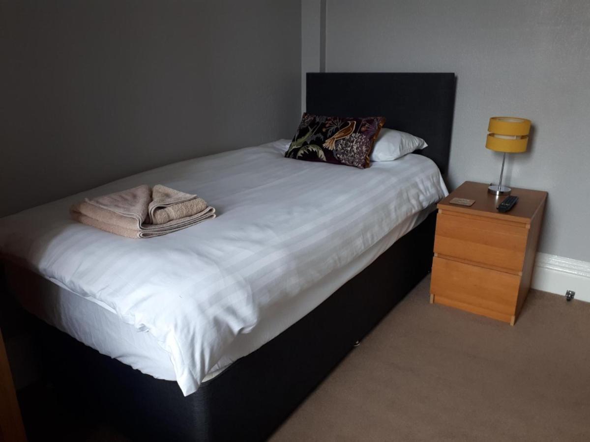 Fern Lee Guest House Карлайл Екстериор снимка